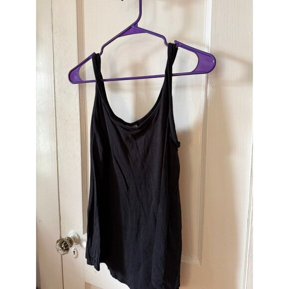 ASOS for a size 4 black tank top shirt - Picture 2 of 6